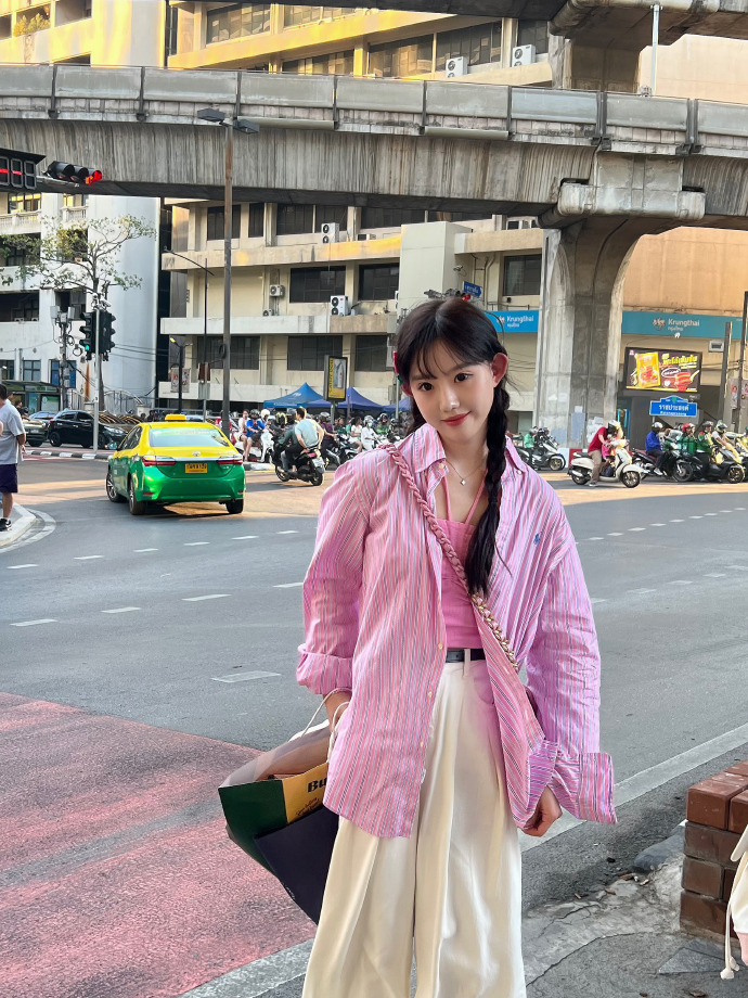 异地出差也能清晰度自选 · 校园